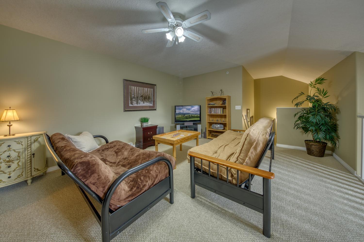 The Peaks 3 Bedroom Mountain View Condo Radium Hot Springs Exterior foto