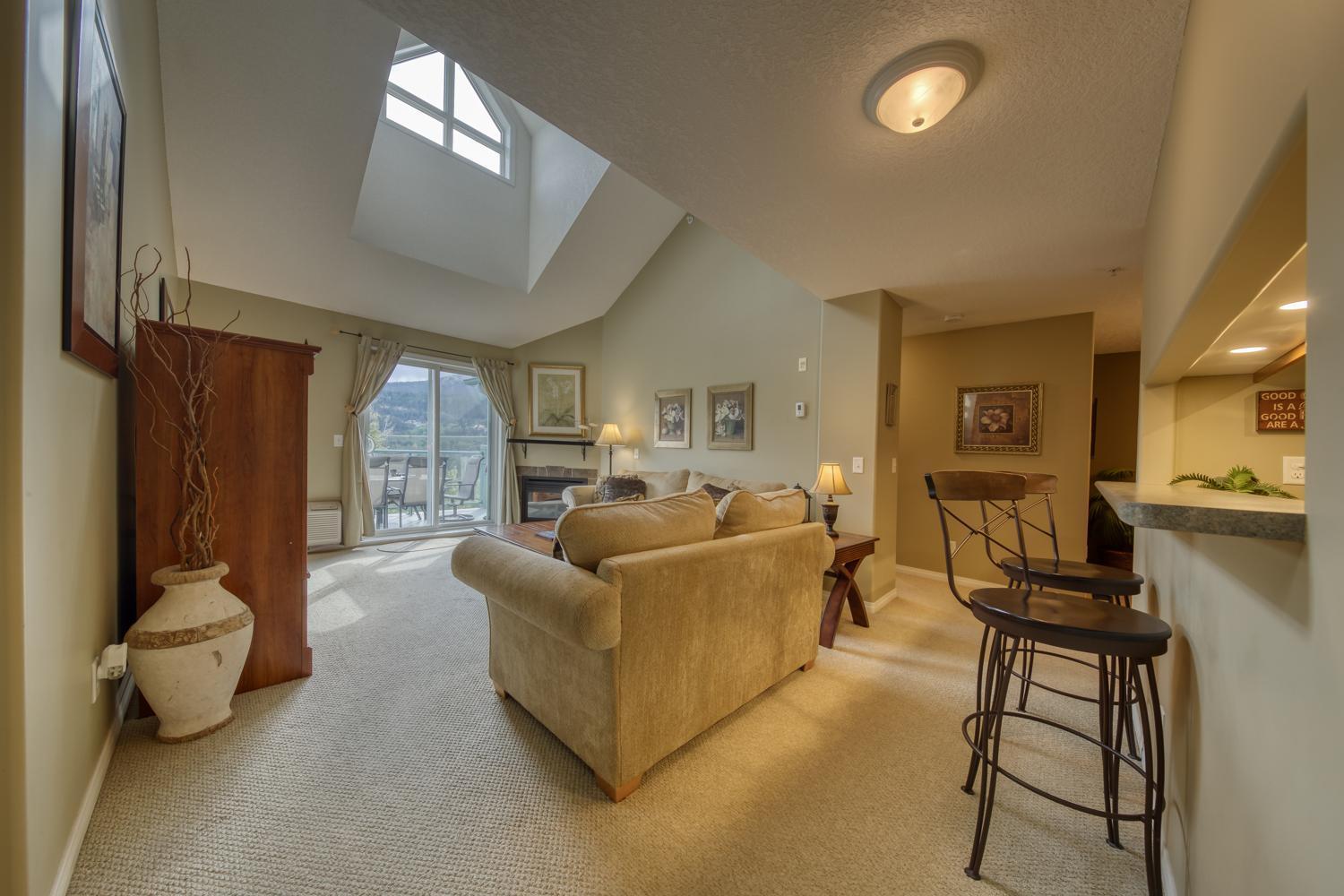 The Peaks 3 Bedroom Mountain View Condo Radium Hot Springs Exterior foto