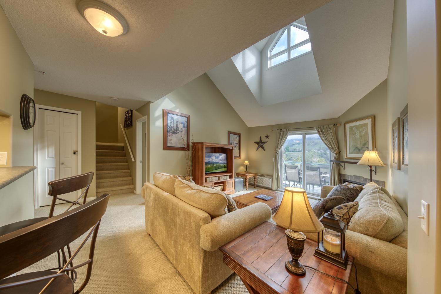 The Peaks 3 Bedroom Mountain View Condo Radium Hot Springs Exterior foto
